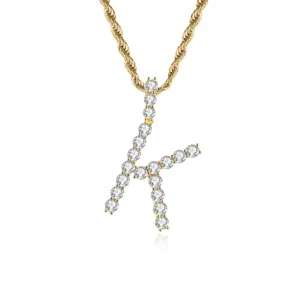 Collar con colgante de letra K de circón y cadena de cuerda dorada estilo hip hop