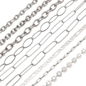 Varios estilos de cadenas de acero inoxidable para crear collares y pulseras de DIY