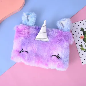Sac bandoulière licorne en peluche pour enfants avec fausse fourrure et corne scintillante