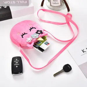 Simpatica borsa a tracolla in peluche di unicorno rosa con faccia a cartone animato