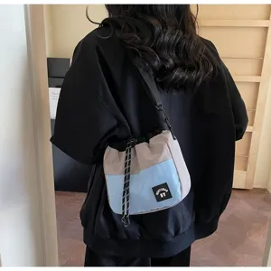 Japanse casual nylon crossbody emmer tas met trekkoord in blauw en kaki
