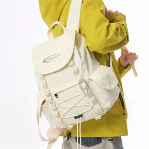 Vielseitiger leichter cremefarbener Wanderrucksack mit großem Fassungsvermögen für Outdoor-Sport