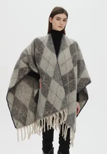 Elegante scialle jacquard spesso a rombi con nappe, finto mohair per il freddo inverno