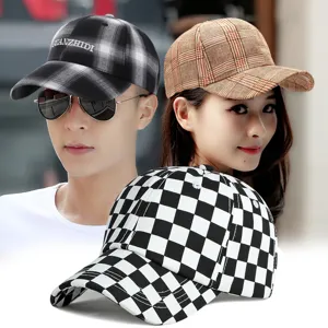 Berretto da Baseball a Scacchiera Plaid a Strisce Unisex Protezione Solare Traspirante Cappello da Sole Esterno Regolabile