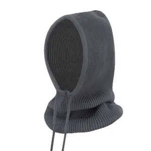 Warmer kohlegrauer Strick-Sturmhaube mit Kordelzug für den winterlichen Outdoor-Schutz