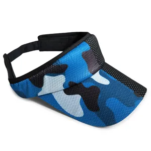 Elegante visera de sol camuflaje azul con malla de lunares para deporte y protección solar