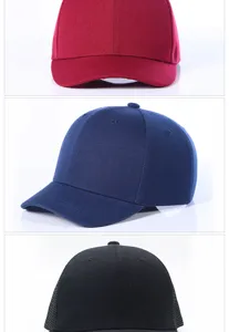 Berretto da baseball traspirante con tesa corta in bordeaux, blu navy e nero per estate.