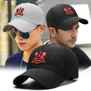Sommerliche atmungsaktive Mesh-Baseballkappe mit traditioneller Löwentanz-Stickerei im Stil