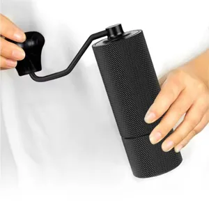 Molinillo de café manual premium con muela de acero inoxidable CNC y cuerpo moleteado