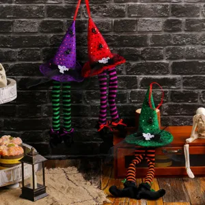 Decorazioni di Halloween con cappello da strega e lunghe gambe a strisce