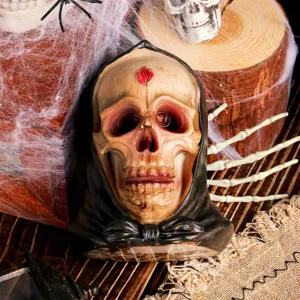 Figura de calavera de Halloween con capucha en resina para decoración hogar
