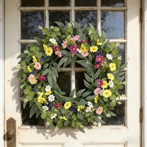 Couronne de fleurs sauvages artificielles avec marguerites et eucalyptus décor