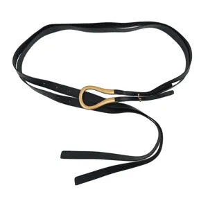 Elegant black women's street fashion belt with a matte gold horseshoe buckle design