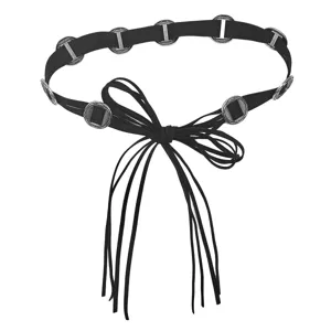 Cinturón de cintura bohemio vintage de gamuza negra con adornos concho plateados