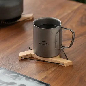 Dessous de verre de camping minimaliste en bois massif en forme de Y avec cordon