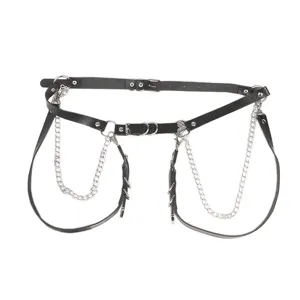 Cintura punk gotica in pelle nera con catene d'argento e reggicalze regolabili per gambe
