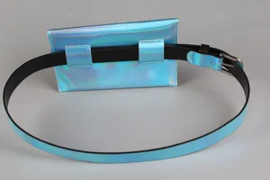 Vista posteriore dettagliata del marsupio laser olografico con passanti per cintura