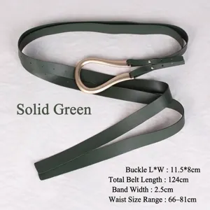 Ceinture femme en similicuir vert foncé avec boucle métallique en U dorée mate.