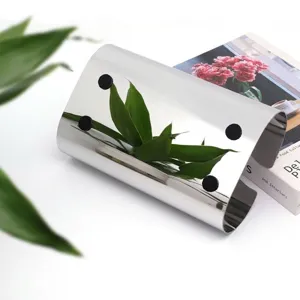 Elegant Nordic style mirror finish stainless steel tissue box holder for modern living room decor