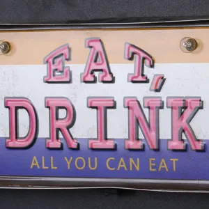 Plaque murale LED vintage en fer style américain avec texte Eat Drink All You Can Eat.