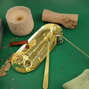 Set di lusso per la cura delle candele in acciaio inossidabile dorato da 4 pezzi con vassoio
