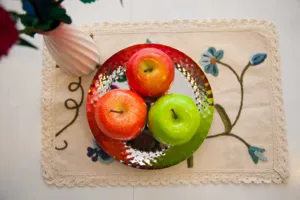 Plateau de fruits en acier inoxydable de style européen vue détaillée pour la déco