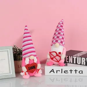 Paar rosa gesichtslose Valentinstag-Cupid-Gnome Plüschpuppen für festliche Geschenke