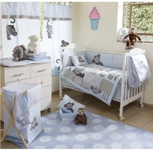 Decorative wooden ice cream-shaped wall lamp for children's bedroom nursery night light.