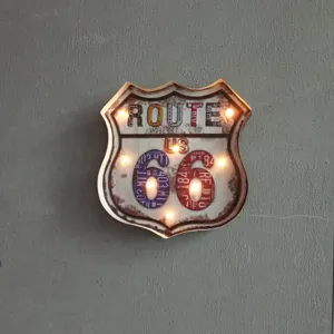 Vintage American Route 66 Metall Wanddekoration mit LED-Lampen für Bar und Café