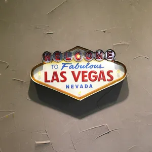 Retro Industrial Las Vegas Schild LED Leuchtschild Vintage Metall Wandkunst Deko Für Bar Cafe Heim Wandbehang