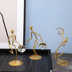 Light Luxury Gold Iron Basketball Player Figurine With Crystal Ball Creative Metal Athlete Statue Home Office Decor
