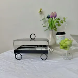 Caja expositora de postres cuadrada negra con tapa transparente y soporte de aro