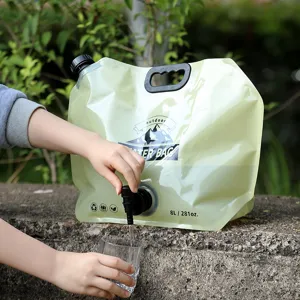 8L portable foldable water bag with spigot for outdoor camping use
