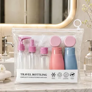 Set di bottiglie da viaggio portatili con spray e pompe in borsa trasparente