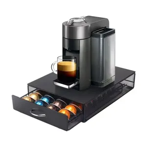 Minimalistische schwarze Kaffeekapselschublade aus Metall und Maschinenbasis für 40 Kapseln