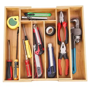 Organizador de cajón de bambú extensible para cubiertos, herramientas y hogar ordenado.