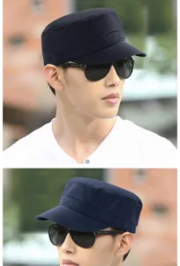 Viste dettagliate di un cappello piatto blu scuro ad asciugatura rapida indossato da un uomo.