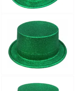 Dettaglio in alta definizione di un cappello a cilindro verde glitterato per feste