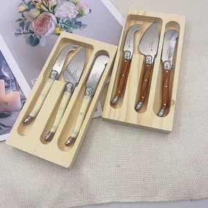 Laguiole 3-teiliges Käsemesser-Set mit cremefarbenen und Holzmaserungsgriffen