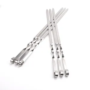 Set aus sechs 45 cm langen, robusten Grillspießen aus Edelstahl für Grillabende im Freien