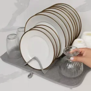 Alfombrilla de Secado de Platos de Nailon Absorbente Estilo Nórdico Tapete de Cocina Plegable Con Rejilla de Drenaje Extraíble Gris