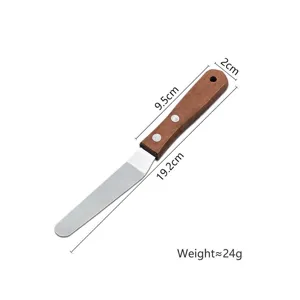 Spatola per dolci in acciaio inox con manico in legno, lunghezza 19,2 cm.
