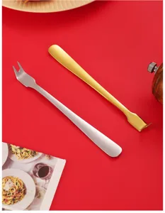 Set aus silbernen und goldenen Fleischkrallen aus Edelstahl für BBQ und Braten von Fleisch