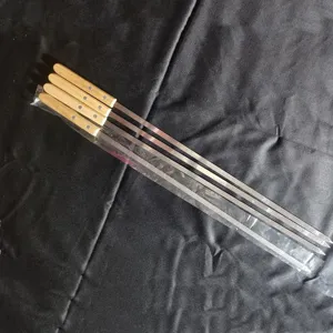 Flache Edelstahl-Grillspieße-Set mit Eichenholzgriffen, 4er-Pack für Barbecue-Grillen
