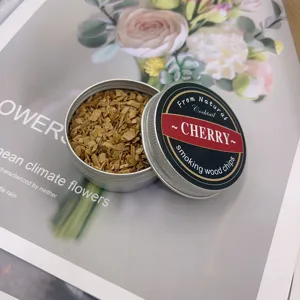 Virutas de madera de cerezo natural en lata metálica para pistola ahumadora de cócteles