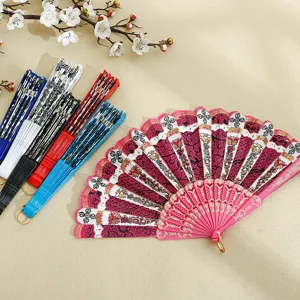 Elegante ventaglio pieghevole stile spagnolo con motivi floreali in pizzo per danza