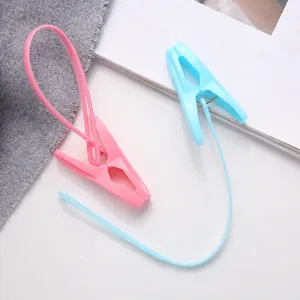 Durable windproof plastic clothespins with loops for drying clothes