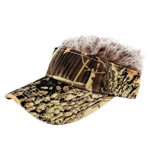 Visera de camuflaje con peluca gris para hombres y mujeres, estilo deportivo golf.