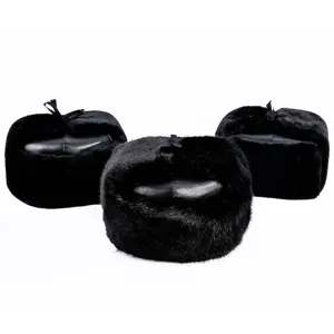 Gorro ushanka de piel sintética negra cálida con orejeras para proteger del viento
