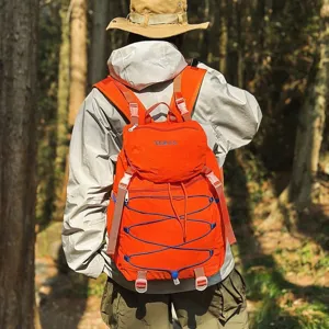Leichter orangefarbener Wanderrucksack aus Nylon mit Kordelzug und großem Fassungsvermögen